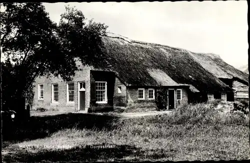 Ak Havelte Drenthe Niederlande, Oud boerderijtje a.d. Dorpsstraat