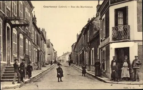 Ak Courtenay Loiret, Rue du Martineau