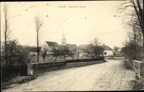 Ak Lancé Loir et Cher, Entree du Bourg