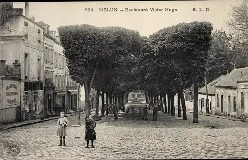 Ak Melun Seine et Marne, Boulevard Victor Hugo