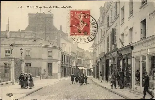 Ak Melun Seine et Marne, Rue de l'Hotel de Ville