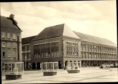 Ak Neubrandenburg in Mecklenburg, HO Kaufhaus