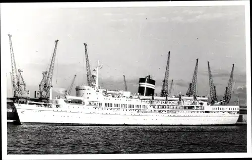 Foto Ak Steamer Uganda, Dampfschiff, British India Steam Navigation Company