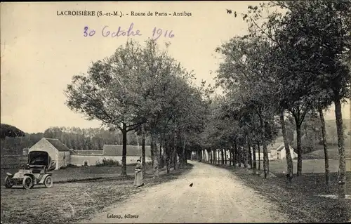 Ak Lacroisiere Seine et Marne, Route de Paris Antibes, Voiture