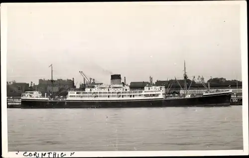 Foto Ak Steamer Corinthic, Dampfschiff, Shaw Savill Line