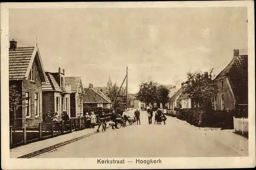 Ak Hoogkerk Groningen Niederlande, Straßenpartie, Häuser, Kerkstraat