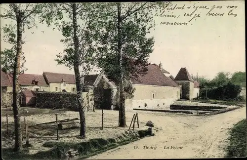 Ak Thoiry Yvelines, La Ferme