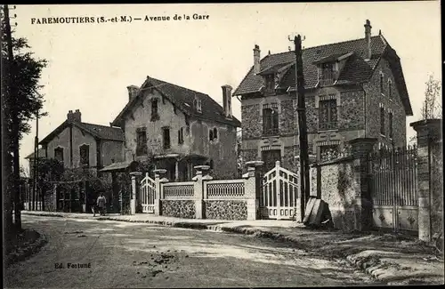 Ak Faremoutiers Seine et Marne, Avenue de la Gare