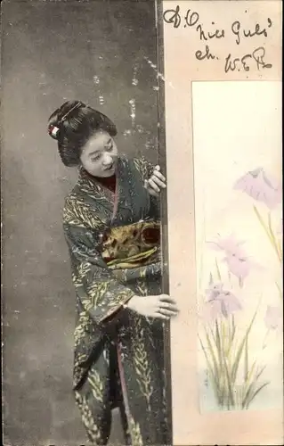 Ak Dame in einem Kimono, Blumen