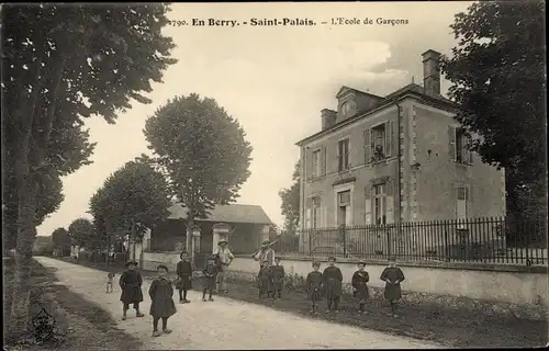Ak Saint Palais Cher, L'Ecole de Garcons