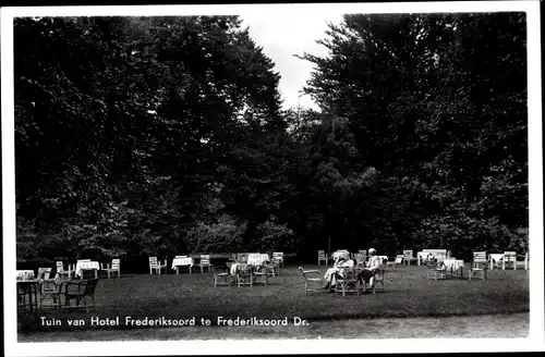 Ak Frederiksoord Drenthe, Tuin van Hotel Frederiksoord