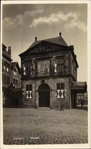 Ak Gouda Südholland Niederlande, Waag, Straßenpartie, Gebäude