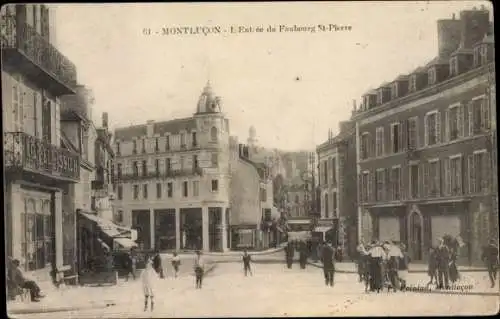 Ak Montluçon Allier, Entrée du Faubourg Saint Pierre, piétons