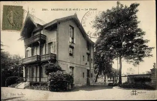 Ak Angerville Essonne, Le Chalet