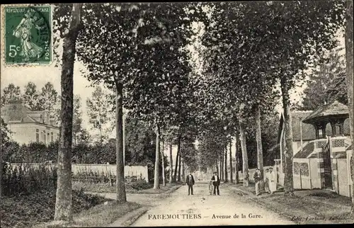 Ak Faremoutiers Seine et Marne, Avenue de la Gare