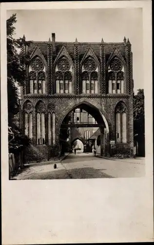 Ak Neubrandenburg in Mecklenburg, Stargarder Tor