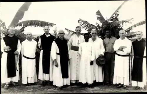 Foto Ak DR Kongo Zaire, Bischof, Missionare