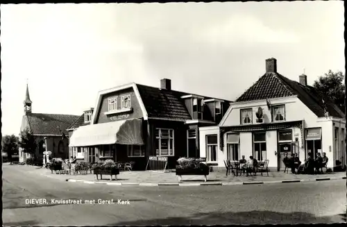 Ak Diever Westerveld Drenthe Niederlande, Kruisstraat met Geref. Kerk, Kirche, Café