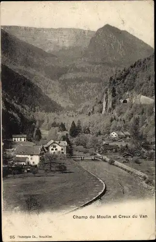 Ak Champ du Moulin Kanton Jura, Creux du Van