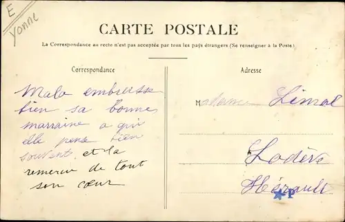 Ak Auxerre Yonne, Place des Fontaines et Rue du Temple