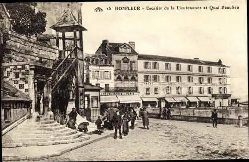 Ak Honfleur Calvados, Escalier de la Lieutenance et Quai Beaulieu