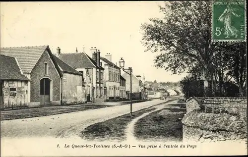 Ak La Queue les Yvelines, Vue prise à l'entrée du Pays