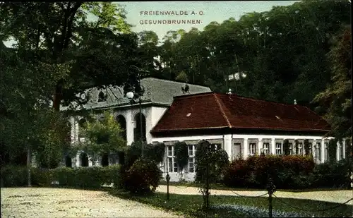 Ak Bad Freienwalde an der Oder, Gesundbrunnen, Gebäude, Bäume