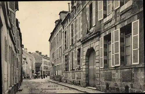 Ak Melun Seine et Marne, L'Ecole Professionnelle et la Rue Neuve