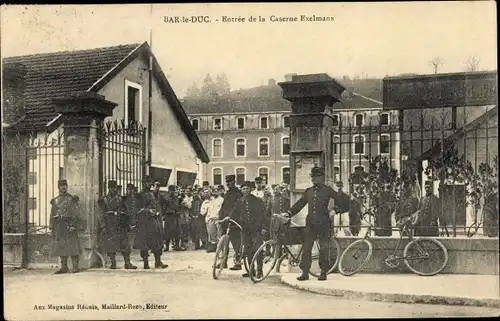 Ak Bar Le Duc Lothringen Meuse, Entreé de la Caserne Exelmans,