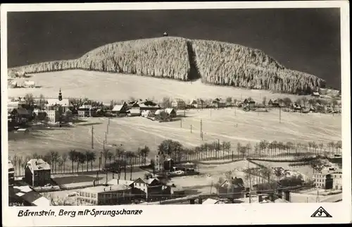 Ak Bärenstein Erzgebirge, Berg mit Sprungschanze, Winterpanorama