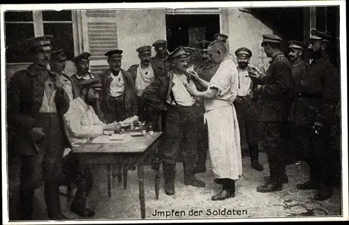 Ak Impfen der Soldaten