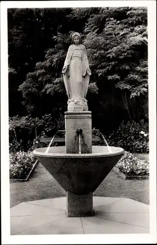 Ak Waldfischbach Burgalben im Pfälzerwald, Maria Rosenberg, Gnadenbrunnen