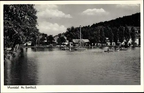 Ak Wunsiedel im Tal der Röslau Oberfranken, Am Sportteich