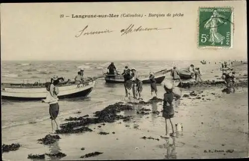 Ak Langrune sur Mer Calvados, Barques de peche, Fischerboote, Strandleben