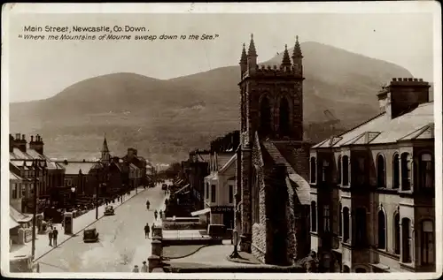 Postcard Newcastle County Down Nordirland, Main Street, Co. Down.