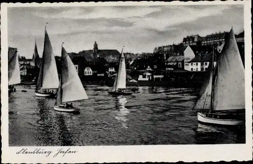 Ak Flensburg in Schleswig Holstein, Hafenpartie, Segelboote