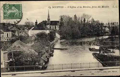 Ak Souppes sur Loing Seine et Marne, L'Eglise el la Riviere, prise du Moulin