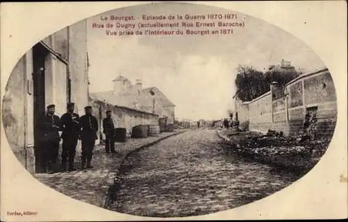 Ak Le Bourget Seine Saint Denis, Rue de Dugny, Soldats francais