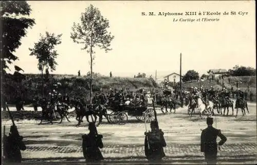 Ak Saint Cyr l'Ecole Yvelines, Le Cortege et l'Escorte, S M Alphonse XIII