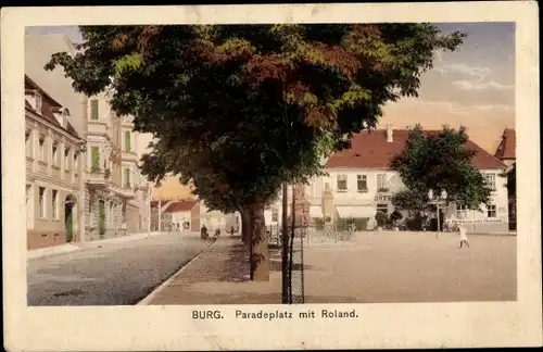 Ak Burg bei Magdeburg, Paradeplatz, Roland