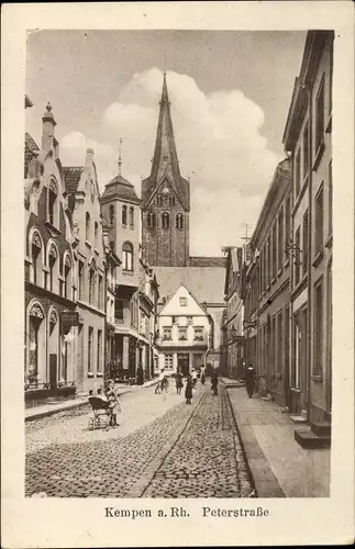 Ak Kempen am Niederrhein, Partie auf der Peterstraße, Kirche