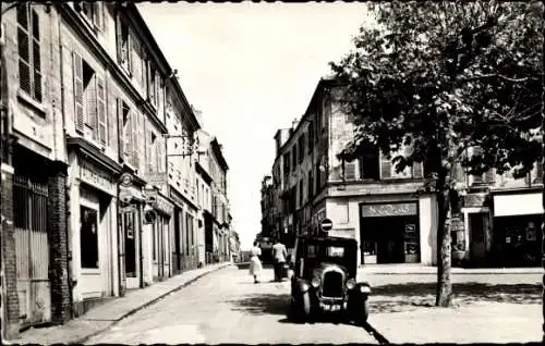 Ak Montmorency Val d’Oise, Rue Carnot, Automobile