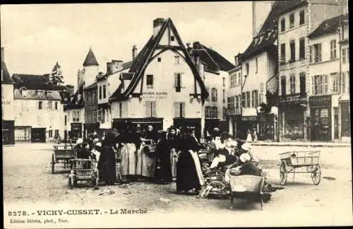 Ak Cusset Allier, Le Marché