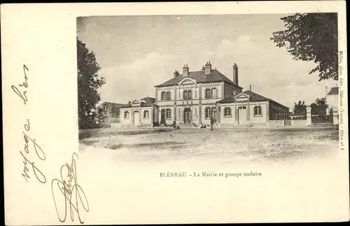 Ak Bleneau Yonne, La Mairie et groupe scolaire