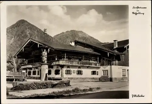 Ak Ruhpolding in Oberbayern, Dorfbrunnen, Dampfmolkerei, Berghaus, Panoramaansicht, Berge