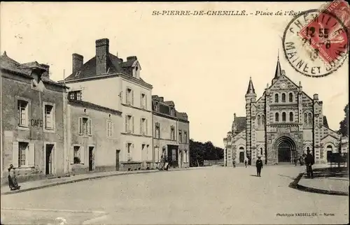 Ak Chemillé Maine et Loire, Place, Eglise Saint Pierre, vue de face