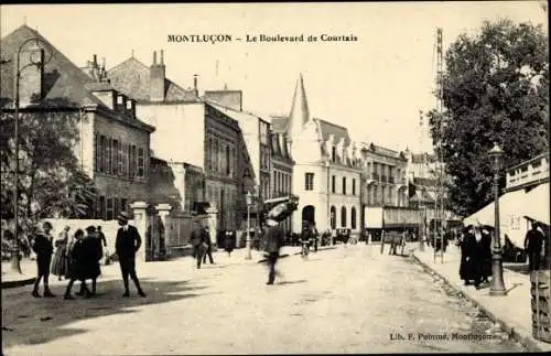 Ak Montluçon Allier, Le Boulevard de Courtais