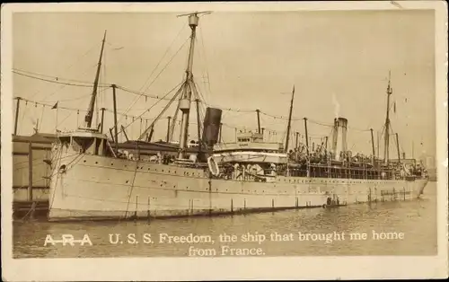 Ak USS Freedom, amerikanisches Kriegsschiff, Truppentransporter