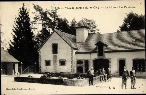 Ak Yvoy le Marron Loir et Cher, La Noue, Le Pavillon