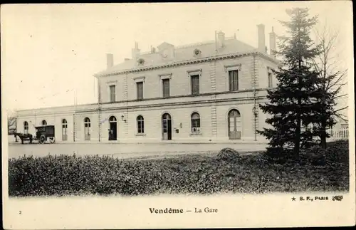 Ak Vendôme Loir et Cher, La Gare